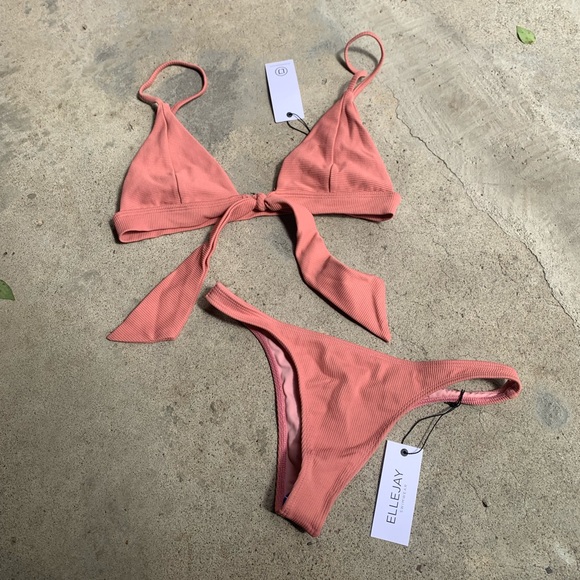 Ellejay bikini - Picture 2 of 6